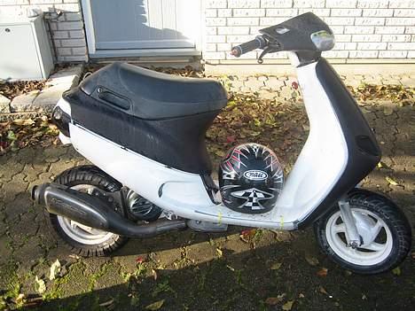 Piaggio Zip SOLGT billede 9