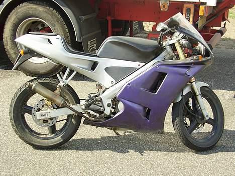 Derbi GPR 50 byttet billede 4