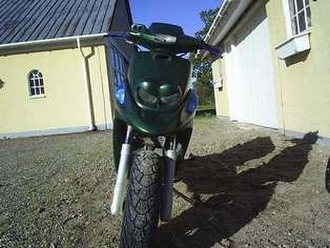 Kymco Super 9 - Solgt - Fronten på min BWS . Den er under kniven lige pt billede 17