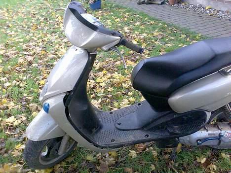 Yamaha neos *BYTTET* billede 1
