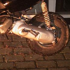 Aprilia sonic/rallymotor solgt