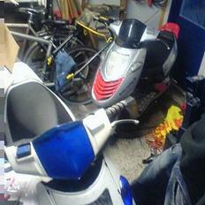 Aprilia Sonic  (SOLGT)