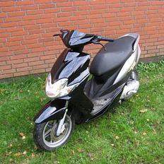 Yamaha jog r solgt