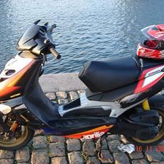 Aprilia sr50 ditech replica