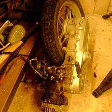 Suzuki FZ50/ Hot solgt