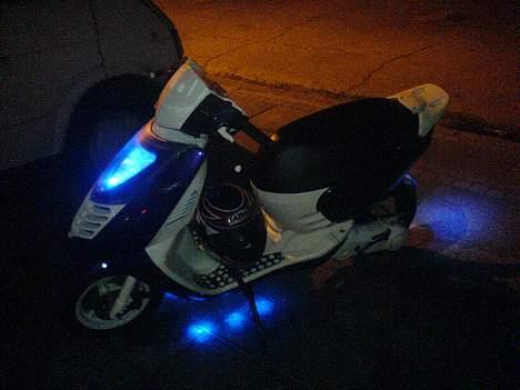 Aprilia sonic gp *nice* (solgt) billede 7