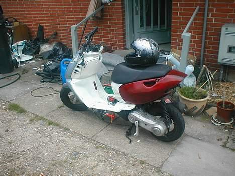 Aprilia Sonic -> SOLGT billede 3