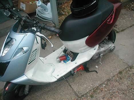 Aprilia Sonic -> SOLGT billede 7