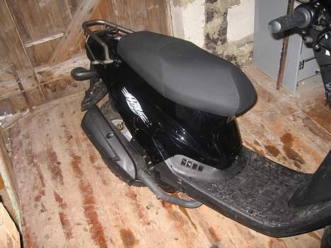 PGO Hot 50 solgt 8500 billede 3