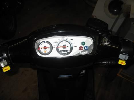 PGO Hot 50 solgt 8500 billede 4