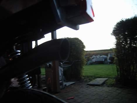 Yamaha 4-Gear Projekt SOLGT - Sårn kommer udstødningen til at sidde. Måske bare en anden potte.  billede 5