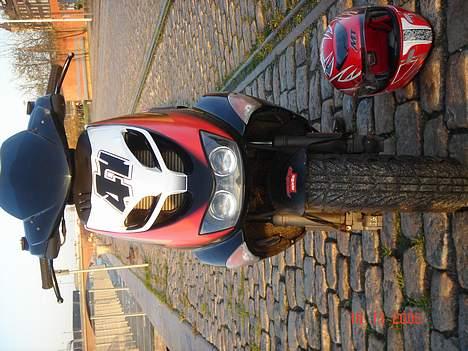 Aprilia sr50 ditech replica billede 1