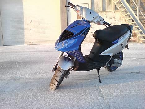 Piaggio NRG mc3 (SOLGT) billede 2
