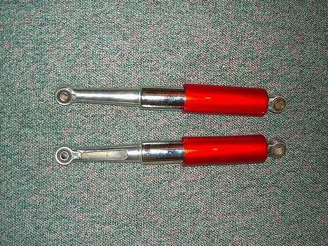 Honda Dax *RØD* UPDATE D. 03/12 - Ny renoveret støddæmper frisk crom og lak. billede 9