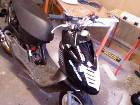 Aprilia SONIC ( SOLGT) - DA JEG KØBTE DEN så den sådan ud ! billede 1