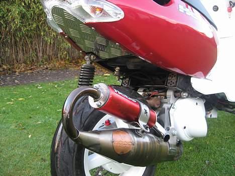 Aprilia Sonic GP - SOLGT - - Bagenden :P billede 10