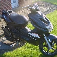 Yamaha AEROX LC DD byttet