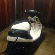 Yamaha Jog fs - (SOLGT)  :(