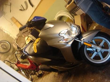 Yamaha Jog R "Den Blå Satan" - Sådan som den så ud før billede 4