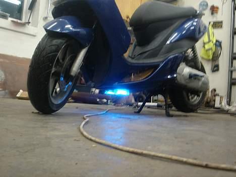 Yamaha Jog R "Den Blå Satan" billede 7