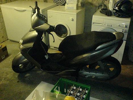 Yamaha jog r $solgt$ billede 2