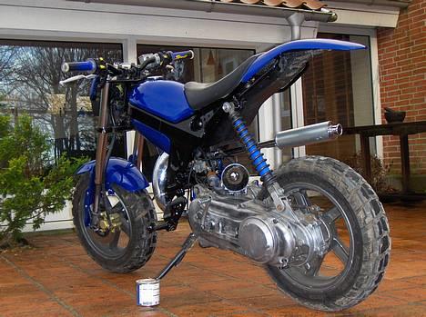 Suzuki [street magic]  | SOLGT | billede 1