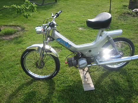 Puch MAXI Kl- silver :D 70cc - Ja der skinner den forstærkede baggaffel virkelig :D billede 3