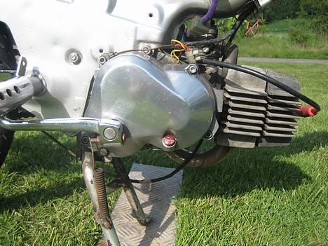Puch MAXI Kl- silver :D 70cc - det polerede kickstarter skjold billede 11