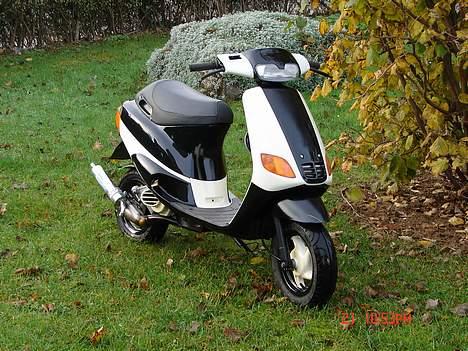 Piaggio zip SOLGT billede 2