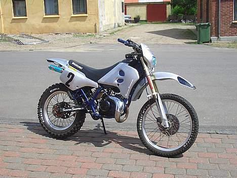 Suzuki RMX billede 9