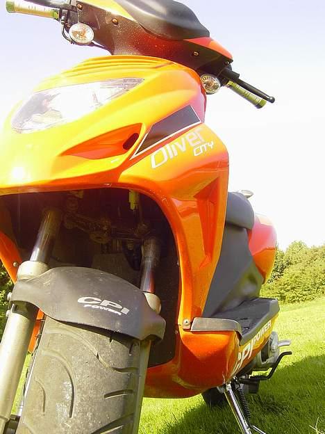 CPI #SOLGT# - . Som min scooter så ud før jeg fik den malet . :) billede 6