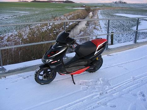 Aprilia SR50 Ditech *Solgt* billede 2