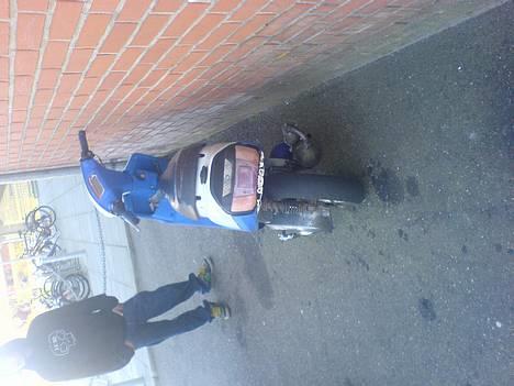 Yamaha jog as solgt billede 3