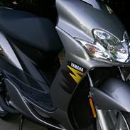 Yamaha jog R ---> NEON :D