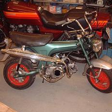 Honda !AAB  DAX GRØN st 50 G   