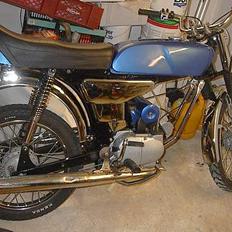 Yamaha 4 gear Solgt