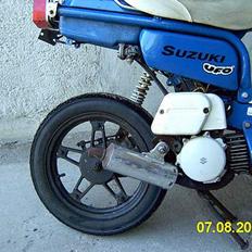 Suzuki FZ50 (Overvild)