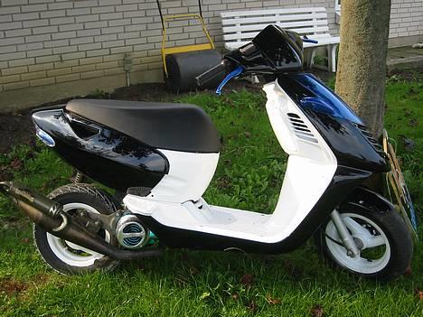 Aprilia Sonic · SOLGT - Billede taget ved en kammi, men syntes det er et ok billede.. billede 7