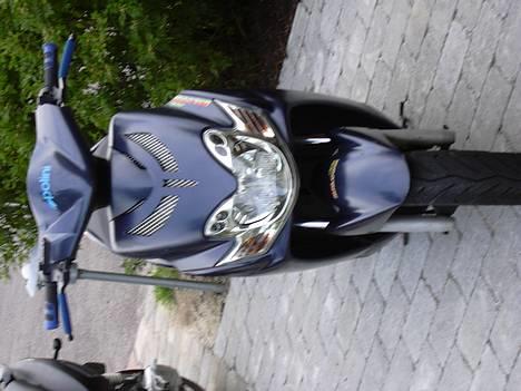 Yamaha Jog R TEAM Mølkuglerne billede 1