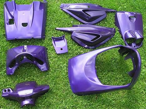 Yamaha Spy - Alt dette er blevet lakeret i Violet. (Lilla metallic) billede 10