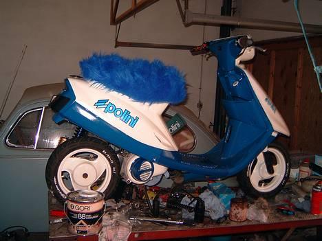 Yamaha Jog - SOLGT - dagen før vi startede den..!! billede 1