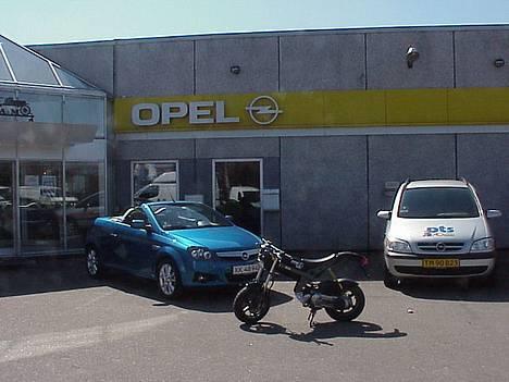 Suzuki Street Magic team scooted billede 2