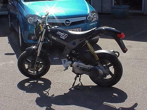 Suzuki Street Magic team scooted billede 4