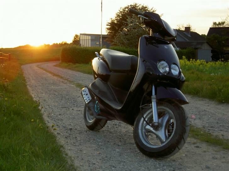 Yamaha Neos  - Som den står nu, d. 10. juni 07 billede 1