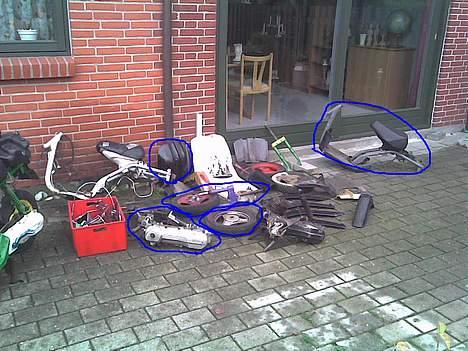 Yamaha passola byttet til puch trillet - dette med blå indhegning er til den sorte og lilla billede 4