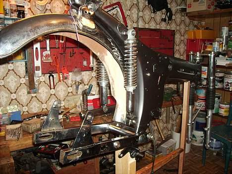 Yamaha 4 Gear " Solgt - Stelet uden tank og skjold billede 14