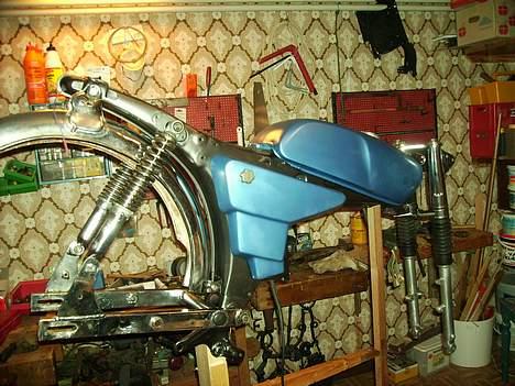 Yamaha 4 Gear " Solgt - Stelet med skjolde og tanken :D billede 16