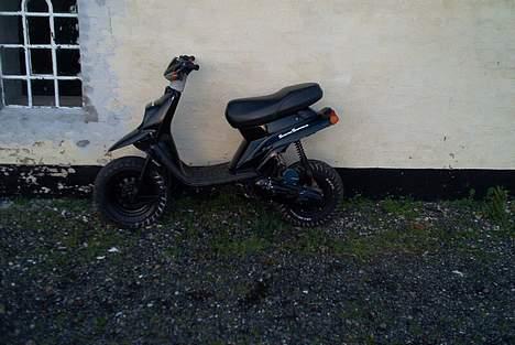 MBK Booster (SOLGT) billede 1