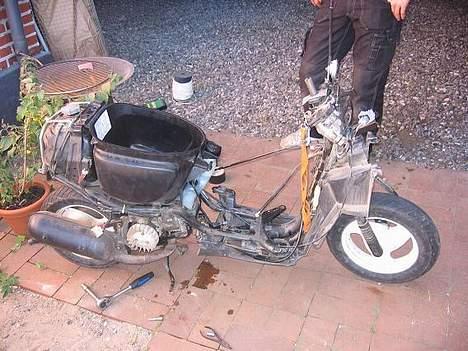 Yamaha Jog Space billede 8