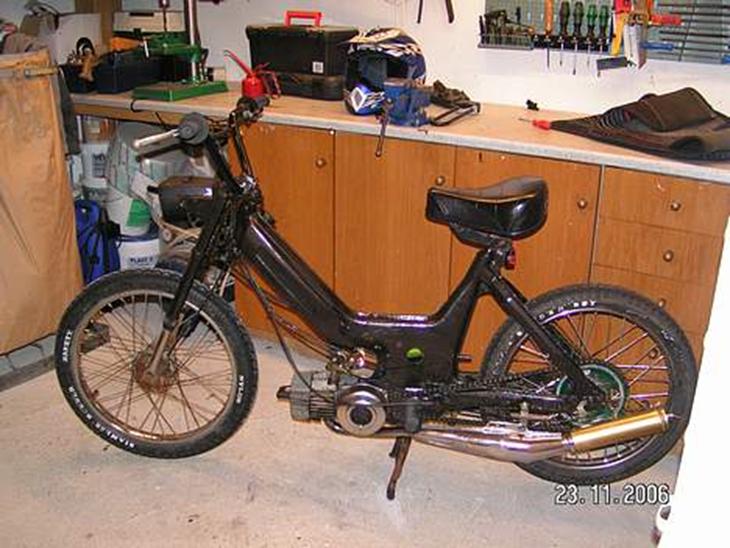 {{currentPhoto.altText}} billede {{currentPhoto.number}}